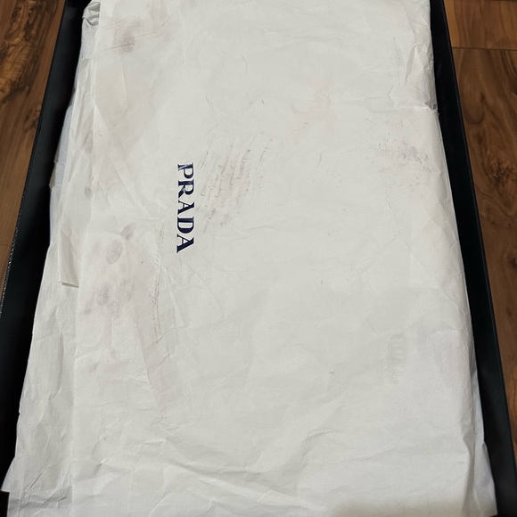 Prada Mens Nylon Trainers - Preowned- like new w/ boxs & dust bag - Picture 8 of 10